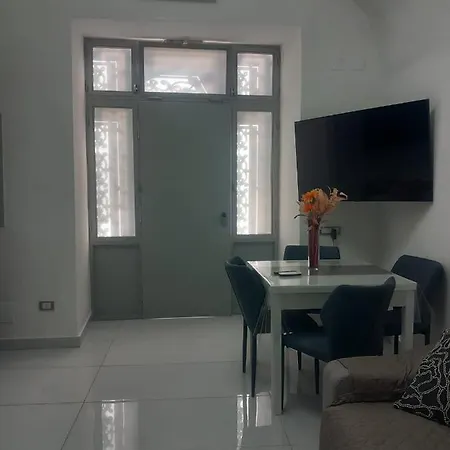 Apartment Chri & Gabry's House Naples